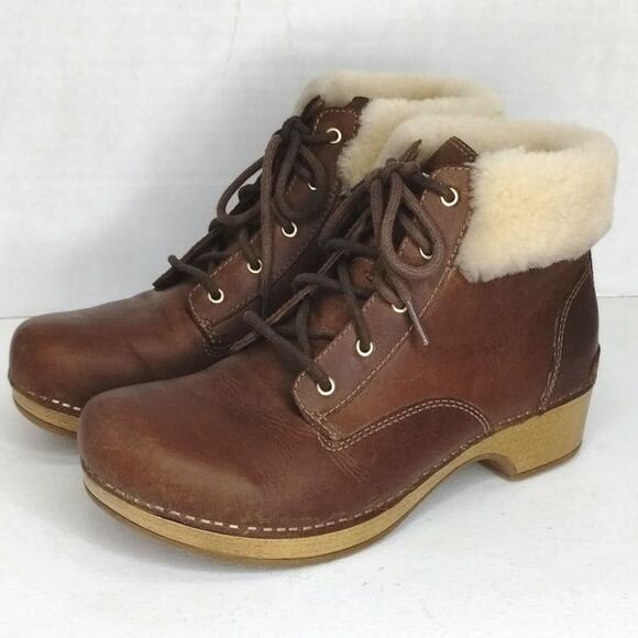 Dansko Bailee Lace Up Bootie size 38 US 7.5 8 brown leather fleece trim - Picture 1 of 9